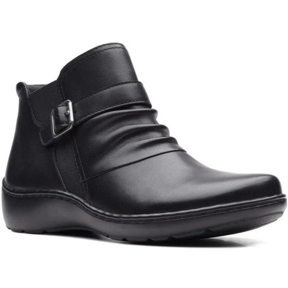 Clarks Women's Cora Rouched Ankle Boot Black Leather Size‎ 8 A54